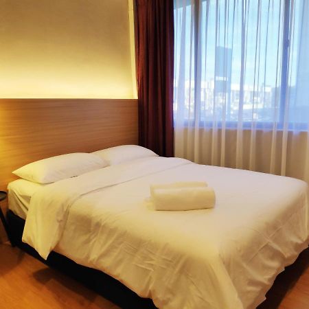 Ez Suites Bandar Seri Begawan Esterno foto