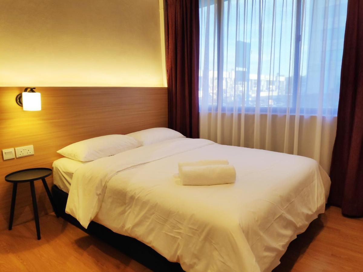 Ez Suites Bandar Seri Begawan Esterno foto