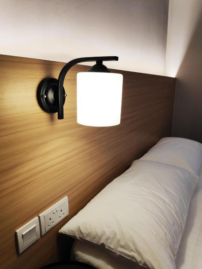 Ez Suites Bandar Seri Begawan Esterno foto